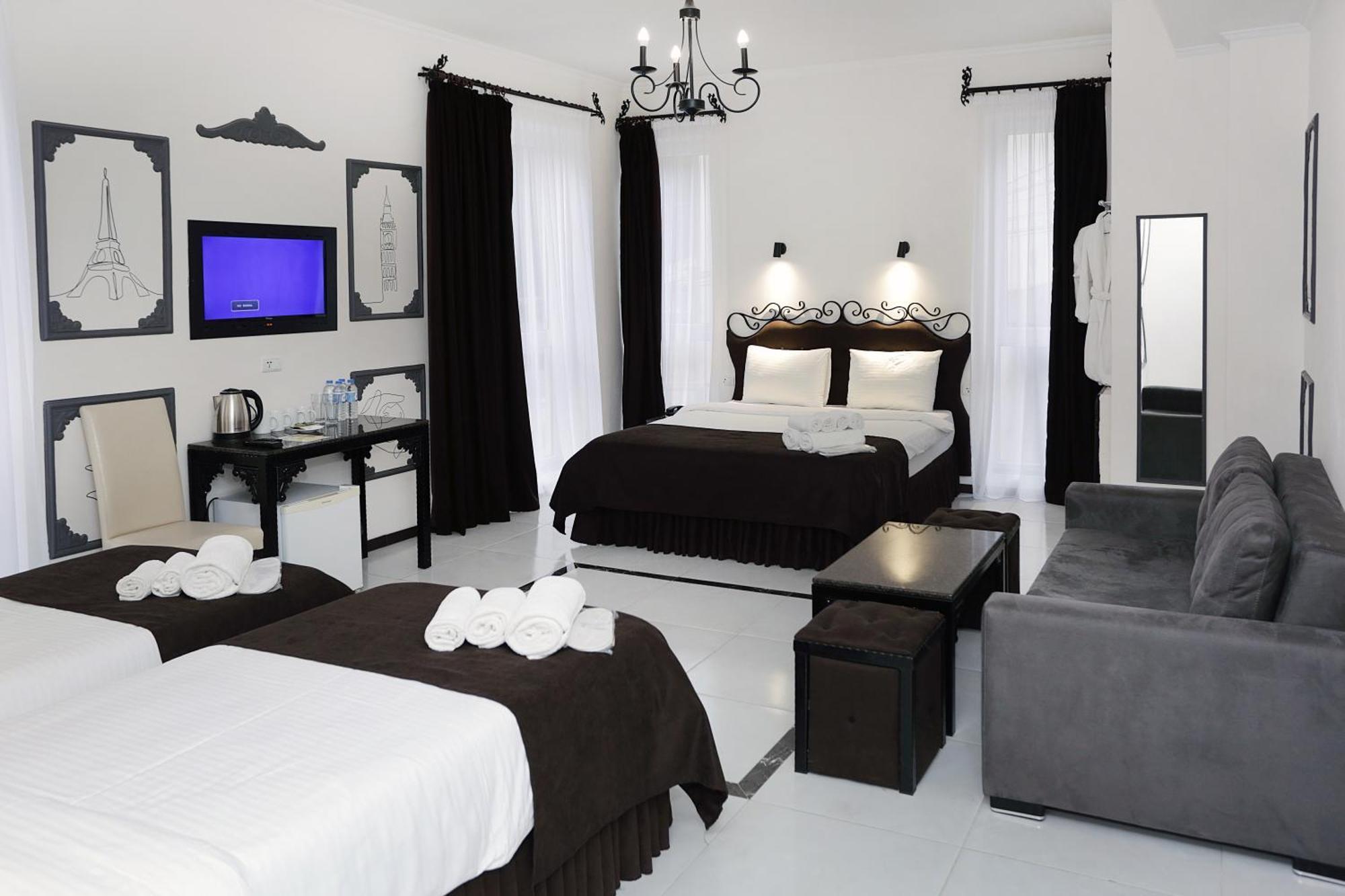 Hotel The One Boutique à Tbilissi Chambre photo