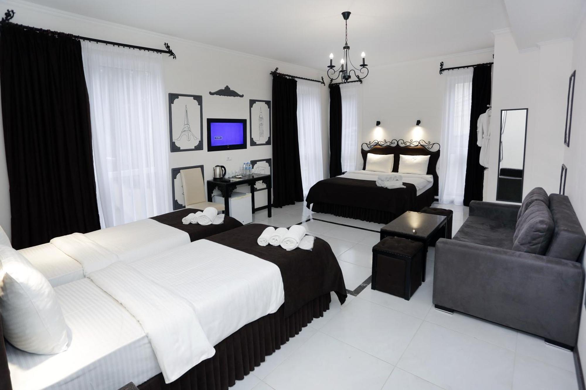 Hotel The One Boutique à Tbilissi Chambre photo