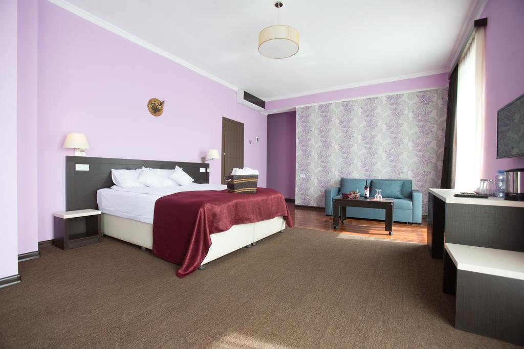 Hotel The One Boutique à Tbilissi Extérieur photo