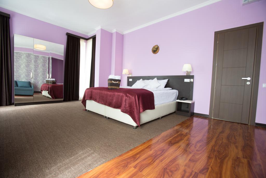 Hotel The One Boutique à Tbilissi Extérieur photo