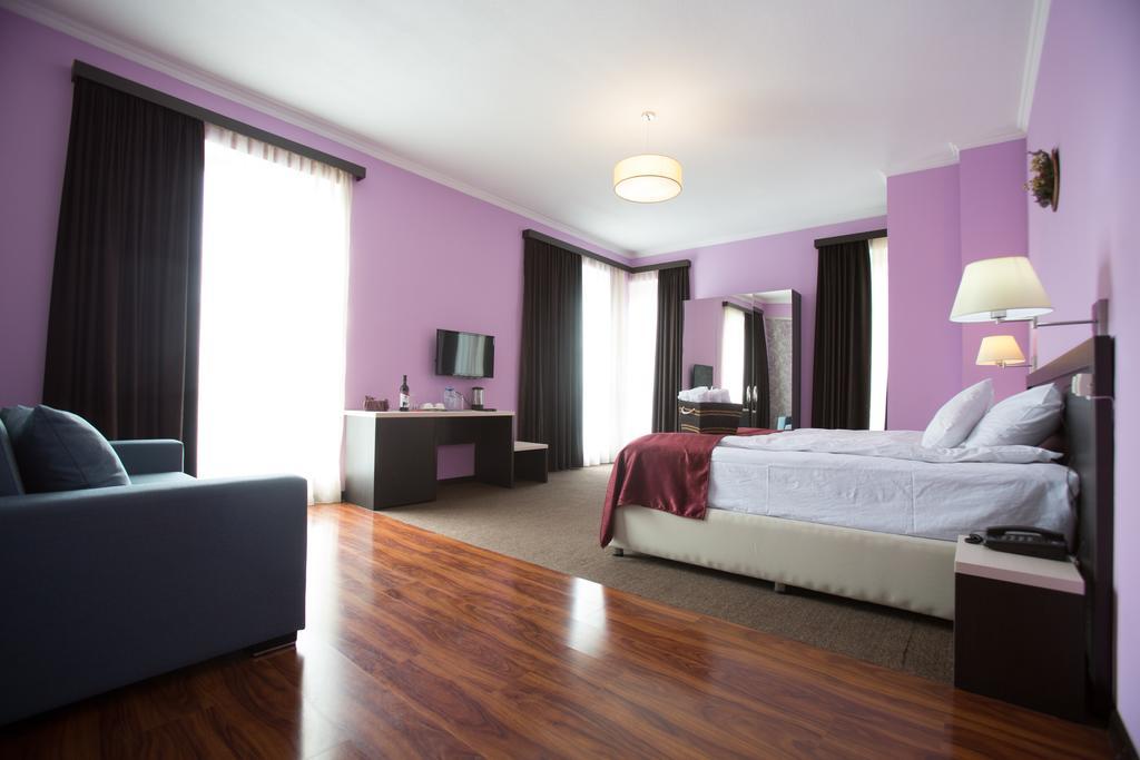 Hotel The One Boutique à Tbilissi Extérieur photo