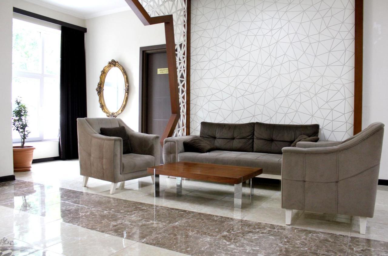 Hotel The One Boutique à Tbilissi Extérieur photo